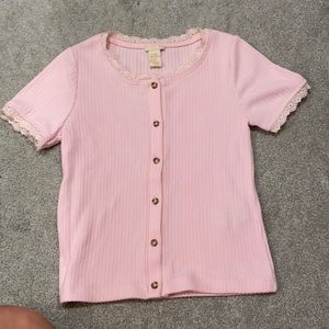Girls tee with lace